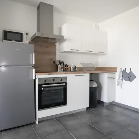 Appartement Guestready - Modern Comfort In The Heart Of *